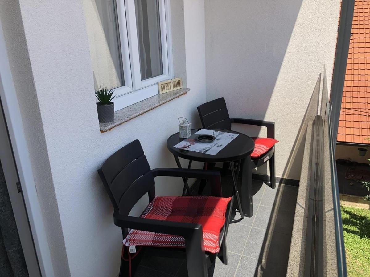 Apartman Sims Bijeljina Exteriér fotografie